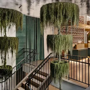 Arlo Midtown Отель